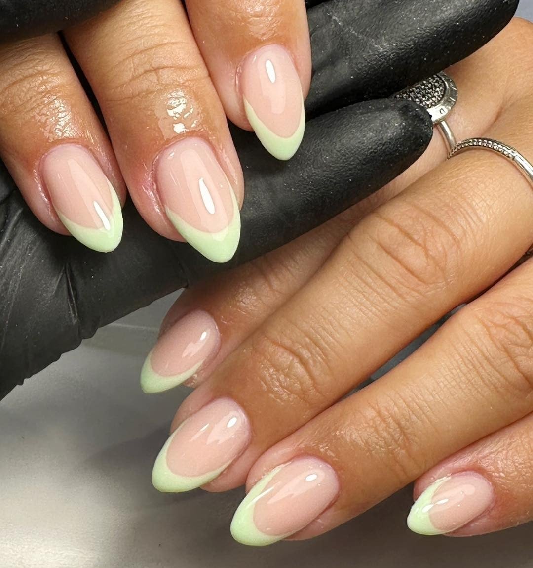 Light Green French Tip Short Almond Nails Light Green French Tip Short Almond Nails — Simple Green French Tip Nails