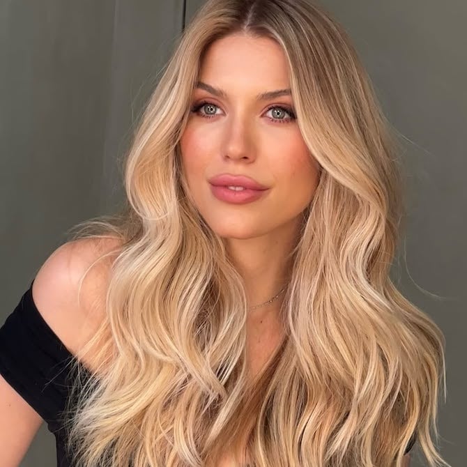 Mid-Back Golden Blonde Balayage — Simple Hair Color for Pale Skin