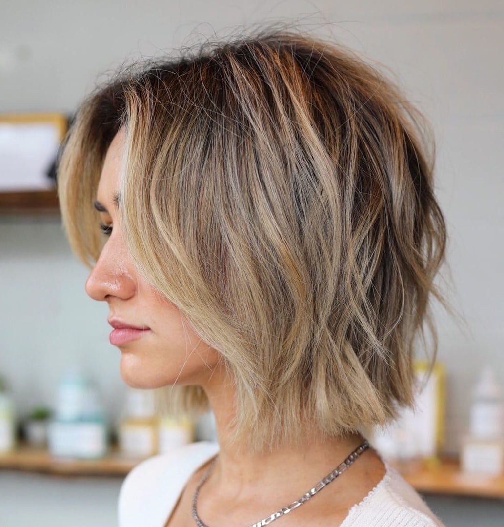 Chin Length Layered Bob Blowout With Honey Blonde With Highlights Chin Length Layered Bob Blowout With Honey Blonde With Highlights — Simple Haircuts for Fine Hair