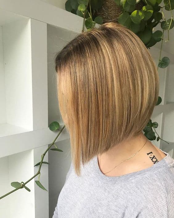 Angled Chin Bob With Root Shadow — Simple Haircuts for Thin Hair