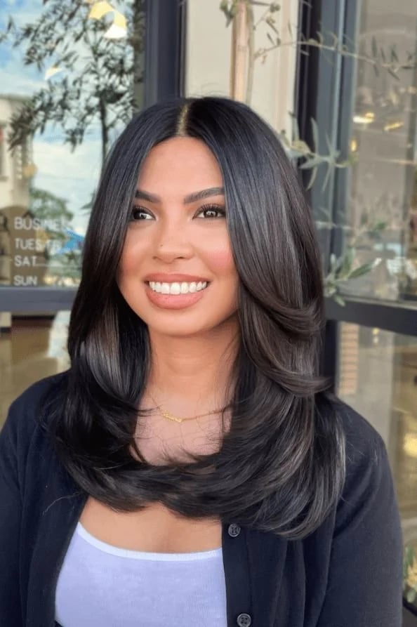 Long Layers With Face Framing Long Layers With Face Framing — Simple Haircuts for Thinning Hair