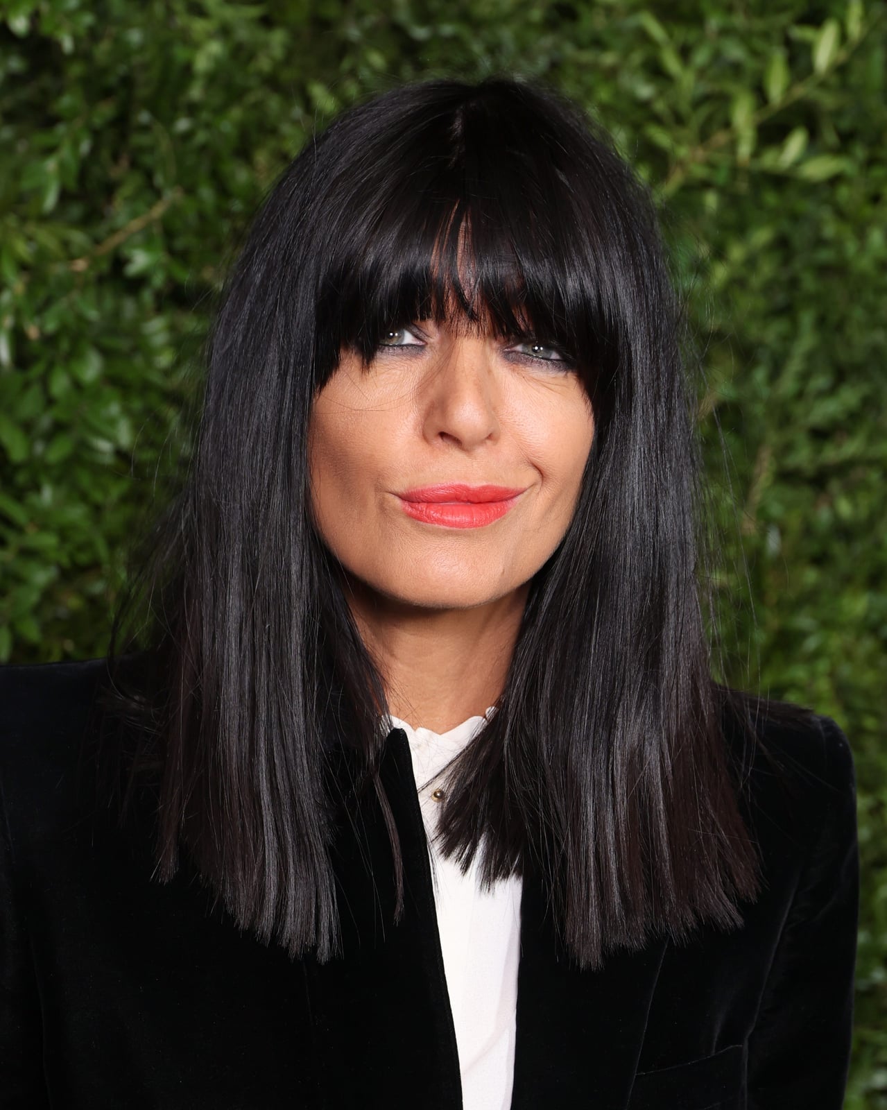 Collarbone Black Blunt Cut With Blunt Bangs — Simple Haircuts for Women