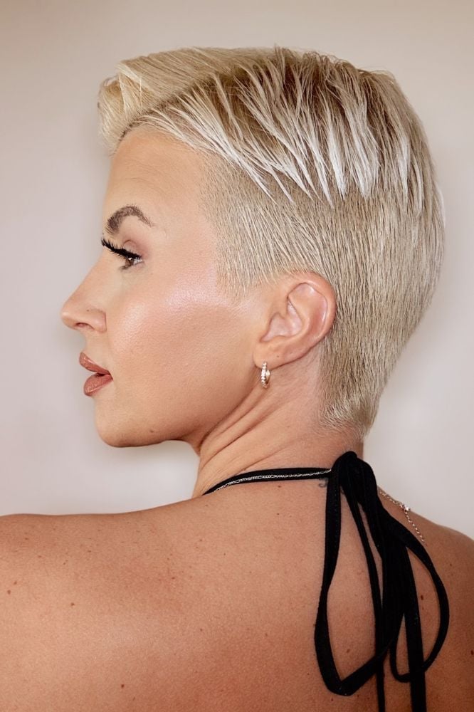 Platinum Pixie With Textured Fringe, Short — Simple Haircuts Tutorial