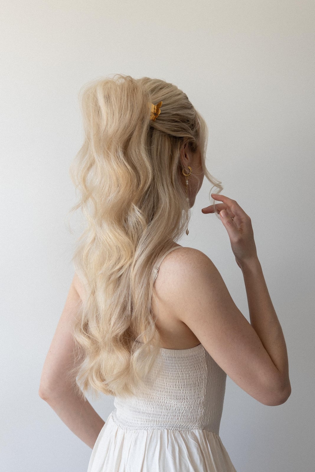 Voluminous High Ponytail With Waves — Simple Haircuts Tutorial