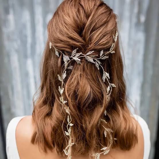Reddish Brown Half Up With Twisted Waves Reddish Brown Half Up With Twisted Waves — Simple Hairstyles for Wedding