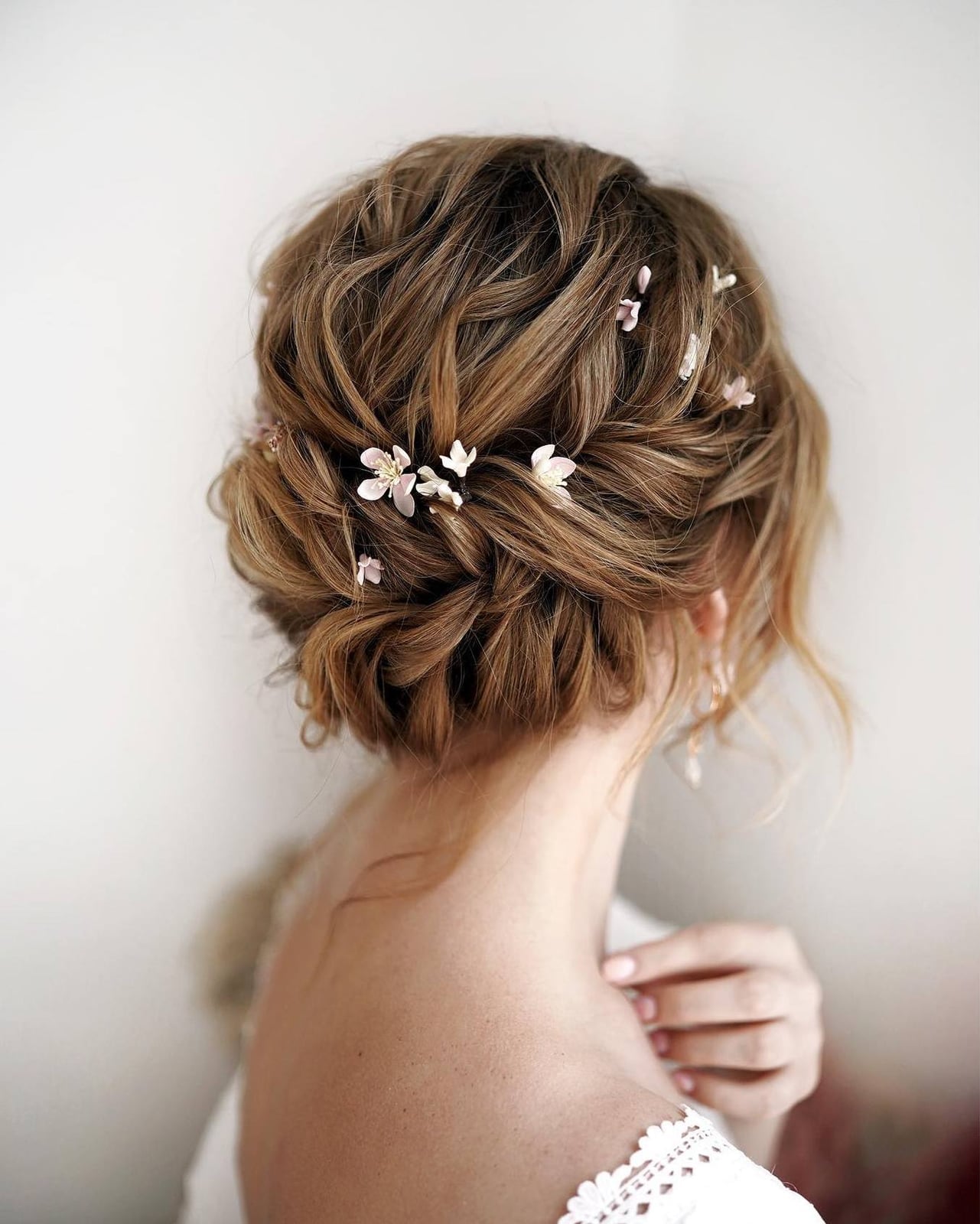Loose Honey Blonde Updo With Floral Accents Loose Honey Blonde Updo With Floral Accents — Simple Hairstyles for Wedding