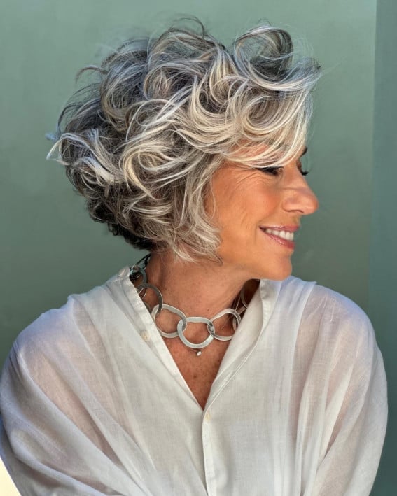 Thick Wavy Bob With Textured Layers — Simple Hairstyles for Women over 60