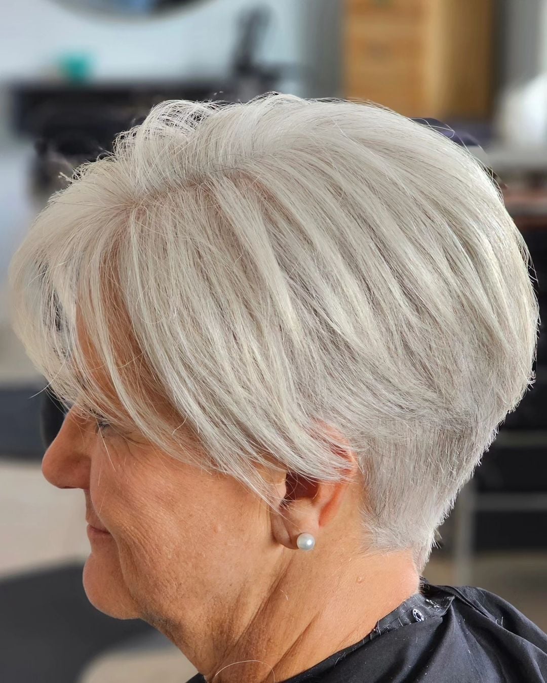 Layered Short Cut In Silvery Blonde — Simple Hairstyles for Women over 60