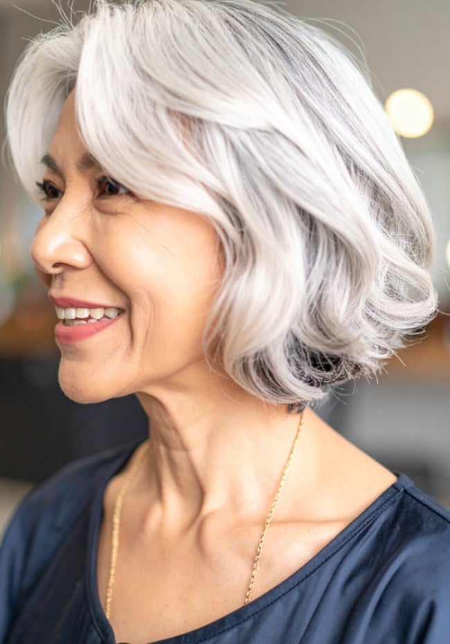 Ear Length Grey Blonde Bob Ear Length Grey Blonde Bob — Simple Icy Blonde