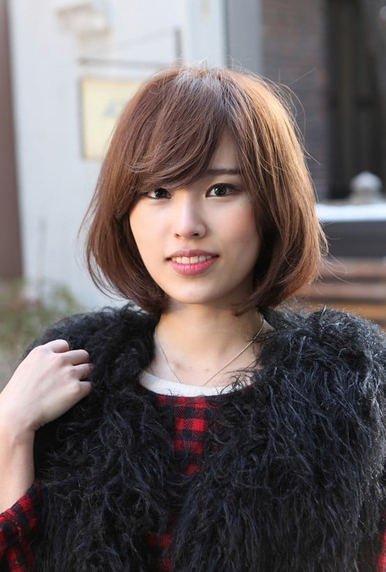 Messy Chin Length Bob With Side Fringe — Simple Japanese Hair