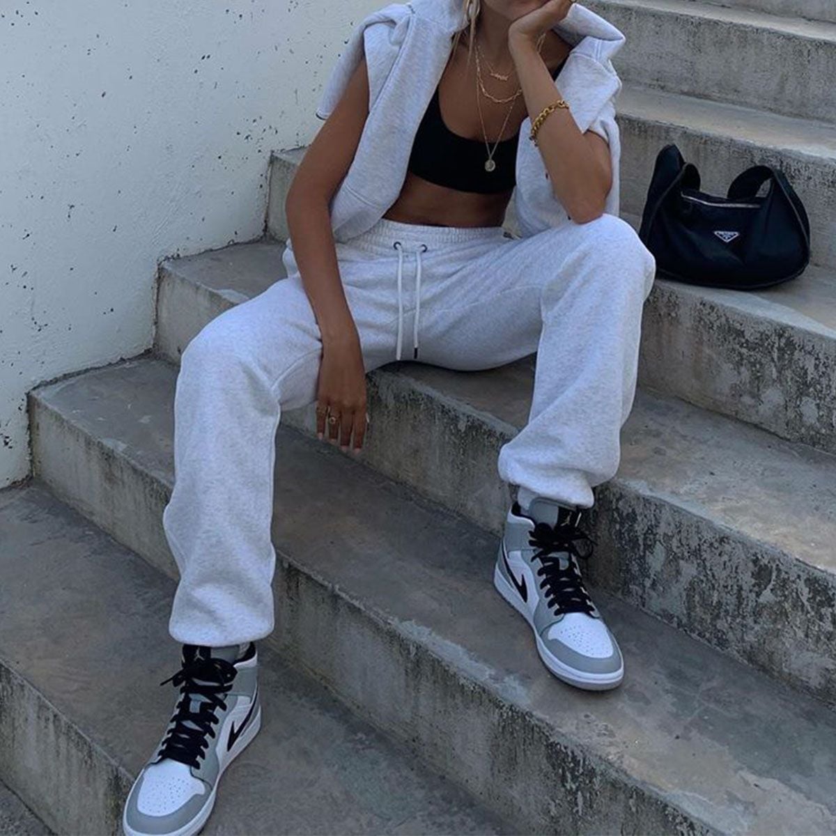 Grey Sweatpants and Hoodie with Jordans Grey Sweatpants and Hoodie with Jordans — Simple Jordans Outfits