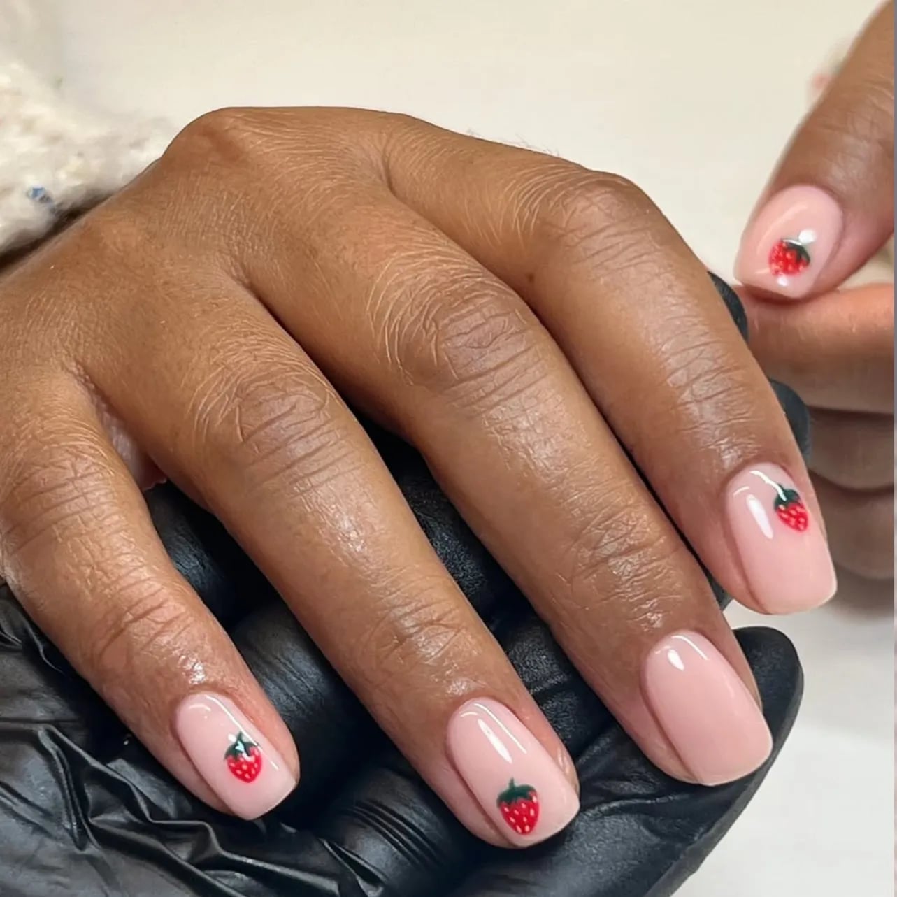 Sheer Pink Square Nails With Strawberry Art Sheer Pink Square Nails With Strawberry Art — Simple Kawaii Nails