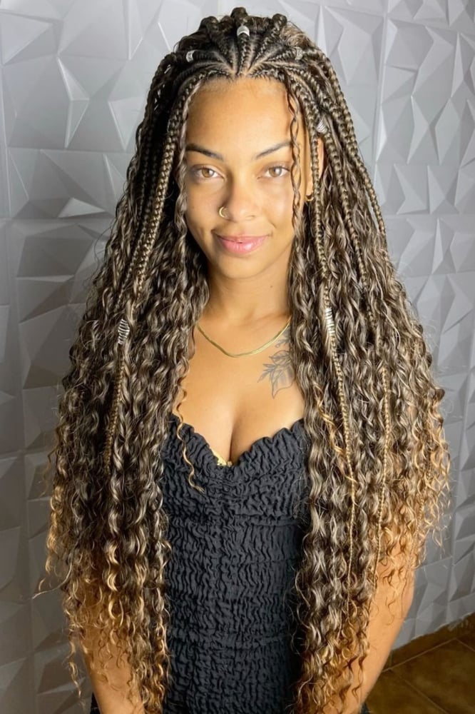 Mid-Back Knotless Braids With Blonde Ombre Ends Mid-Back Knotless Braids With Blonde Ombre Ends — Simple Large Knotless Braids