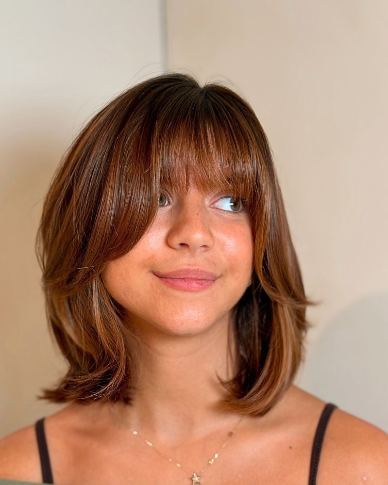 Collarbone Layered Bob With Full Bangs — Simple Layer Bob