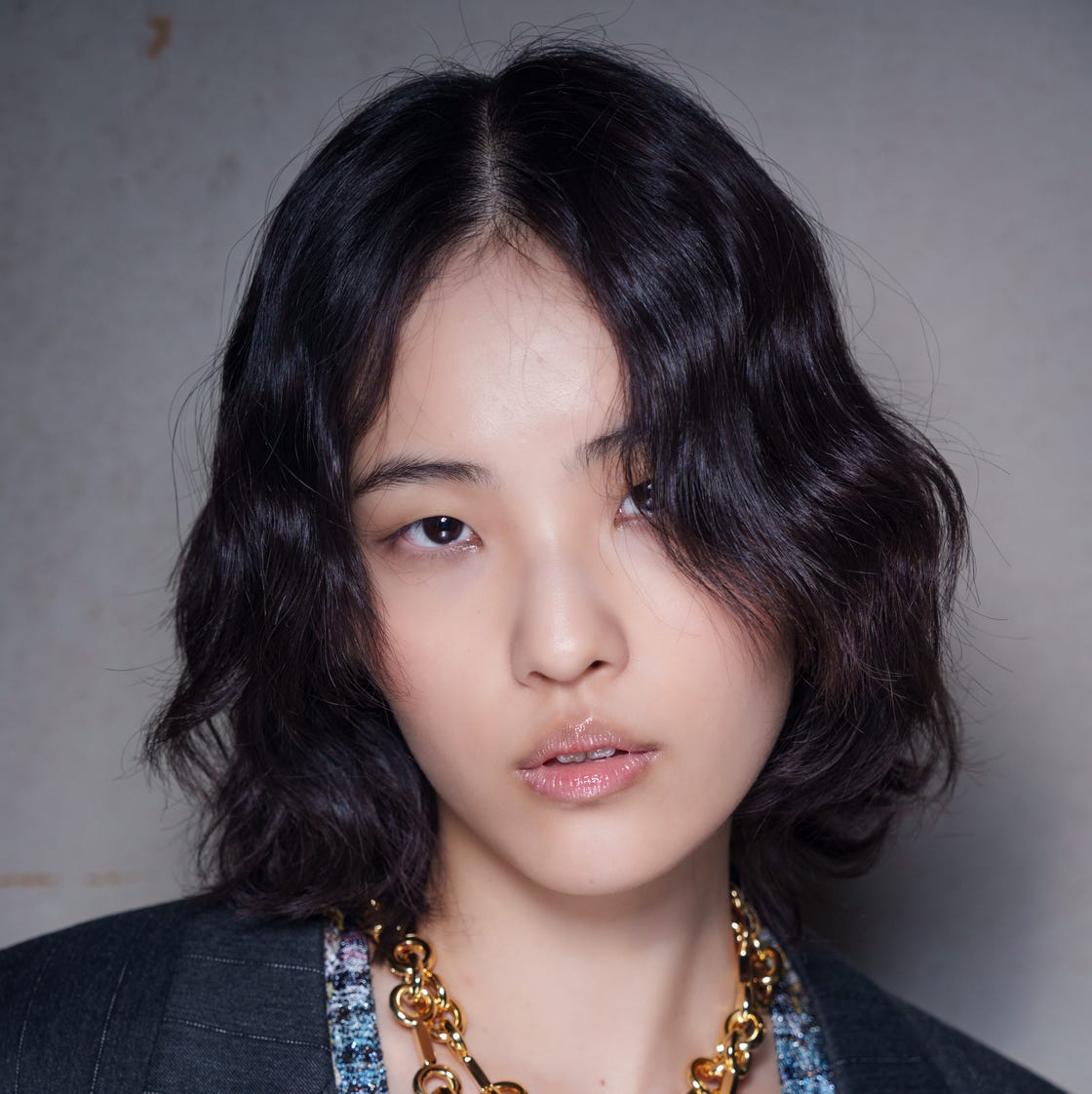 Collarbone Bob With Natural Volume — Simple Layer Bob