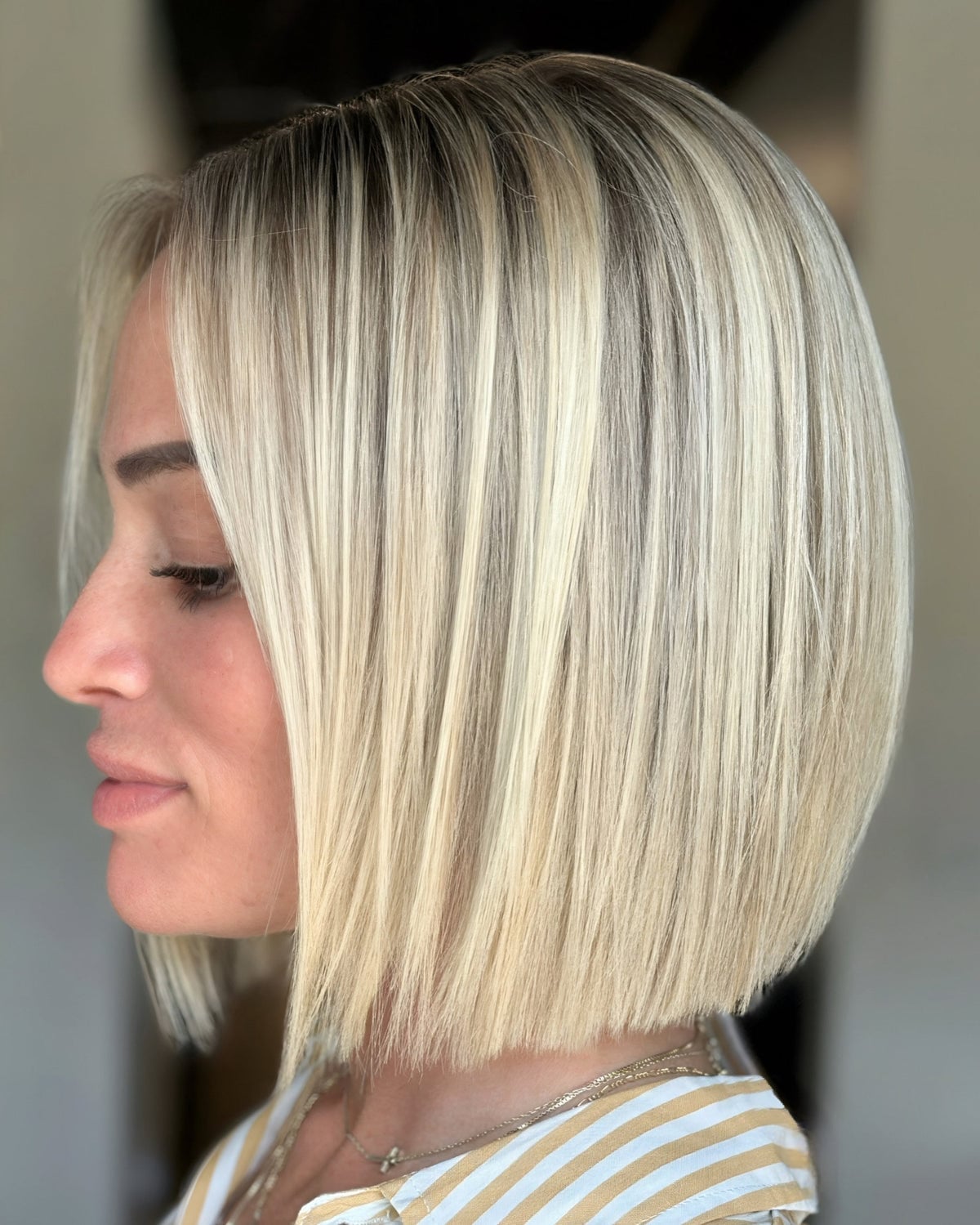 Chin Length Blunt Bob Sleek Ash Blonde — Simple Layer Bob