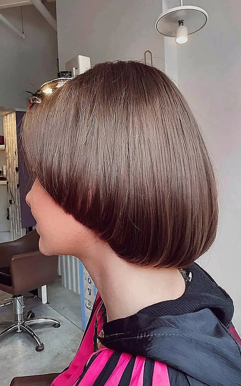 Chin Length Bob Blunt Cut Brown — Simple Layer Bob