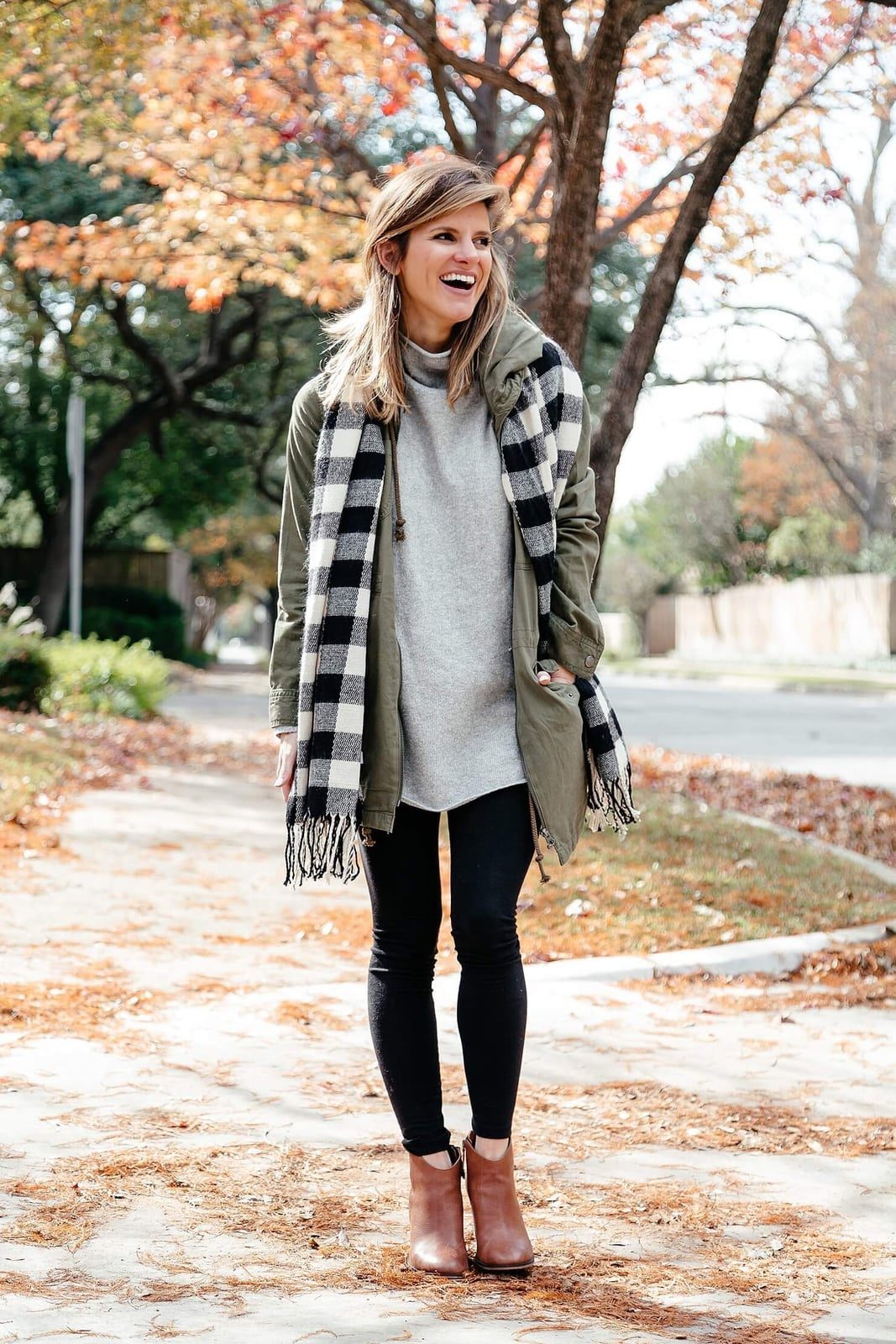 Black Leggings With Parka And Plaid Scarf — Simple Leggings Outfits Casual