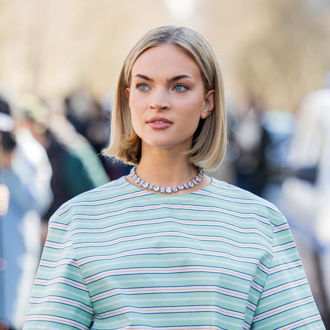 Sharp Chin Bob Sleek Blowout — Simple Lengths Bob