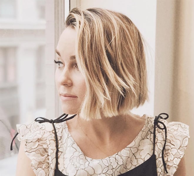 Chin Bob Air Dried Curtain Bangs With Blonde With Lighter Highlights — Simple Lengths Bob