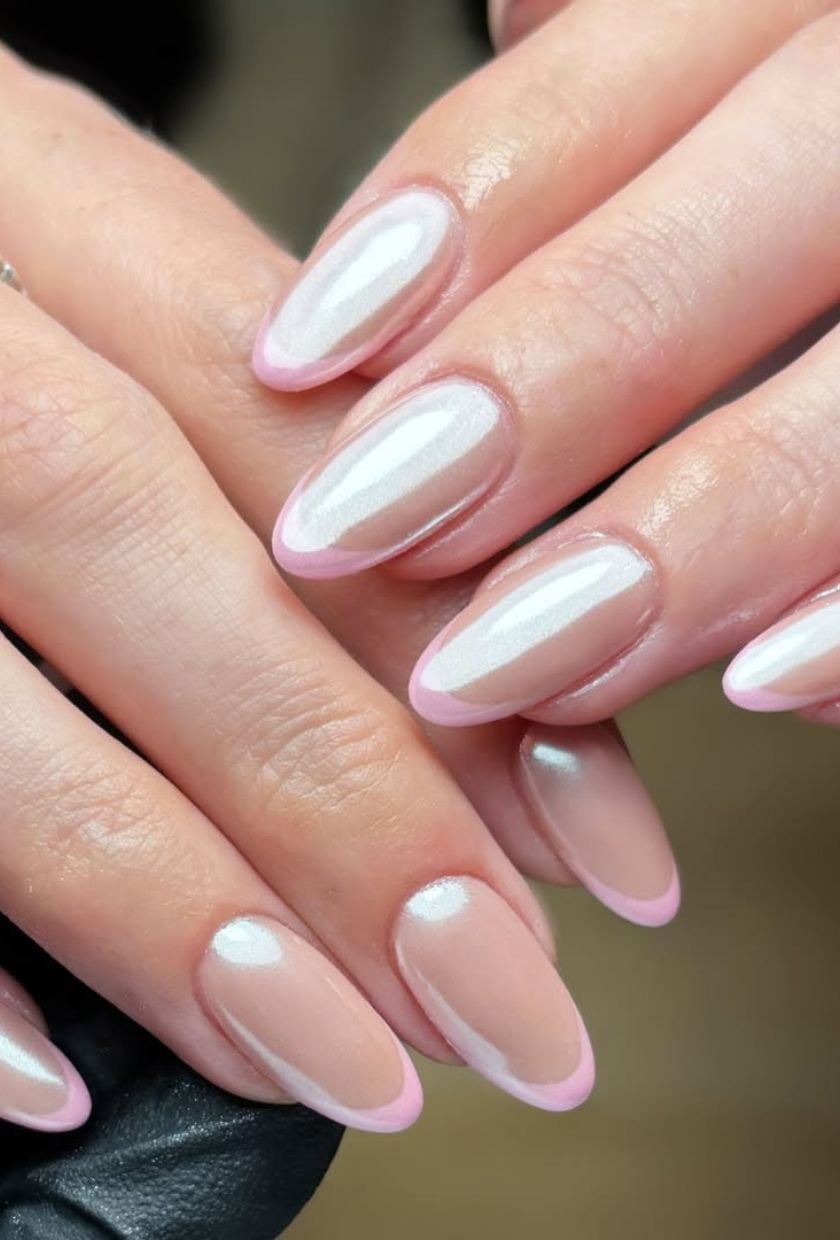 Nude Pearlescent Chrome With Pink French Tips Nude Pearlescent Chrome With Pink French Tips — Simple Metallic Nails