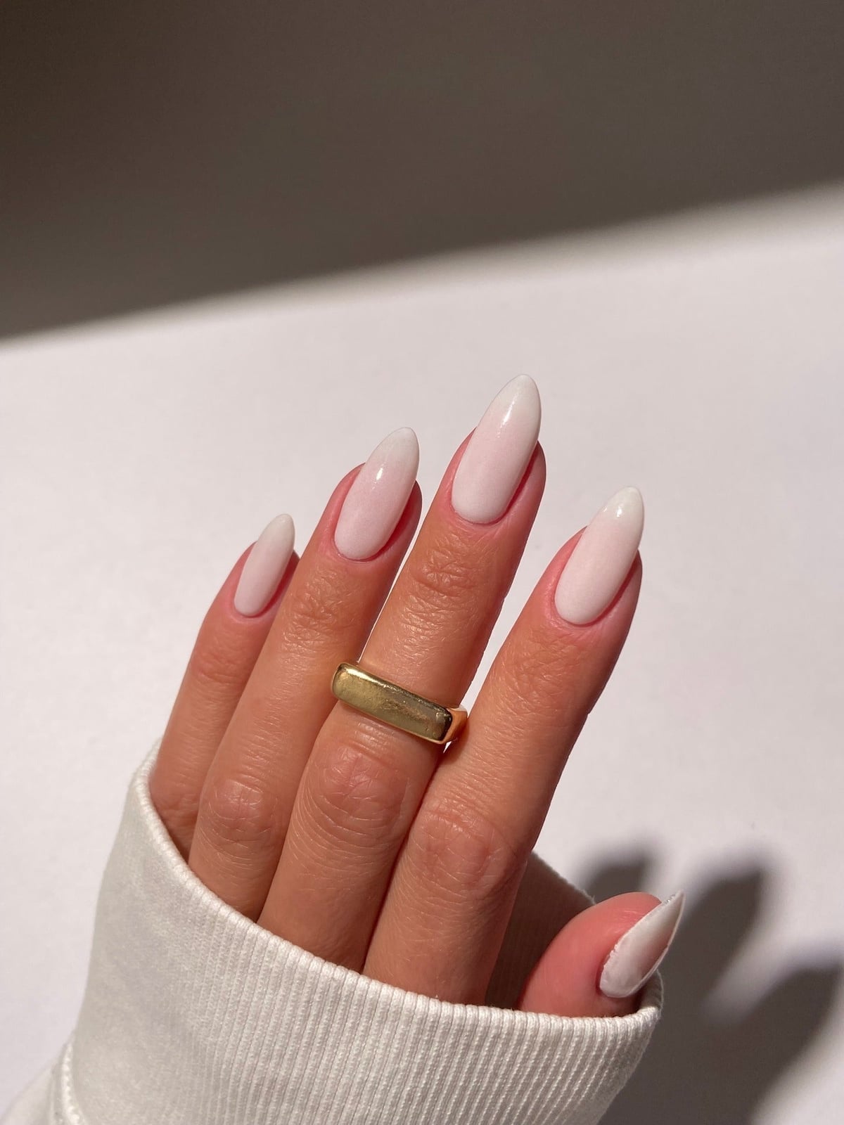 Glossy Milky White Medium Almond Nails Glossy Milky White Medium Almond Nails — Simple Milky White Nails