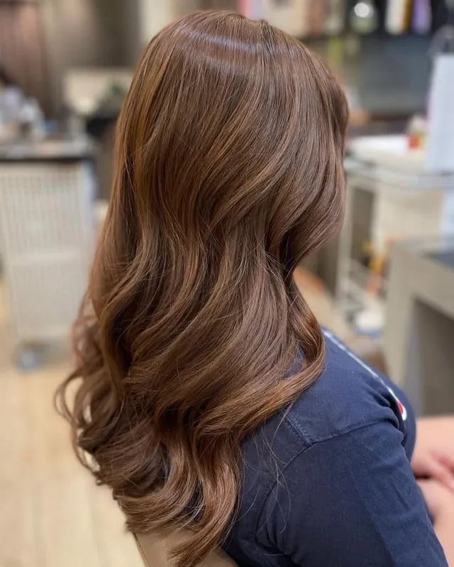 Collarbone Mocha Brown With Lived-In Texture — Simple Mocha Brown Hair