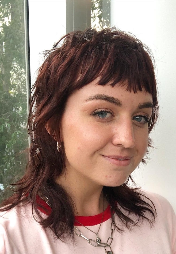 Modern Collarbone Mullet With Soft Curtain Bangs — Simple Mullet Hairstyles