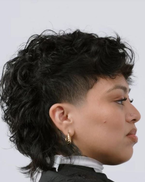 Dark Blonde Collarbone Mullet With Face-Framing Layers — Simple Mullet Hairstyles