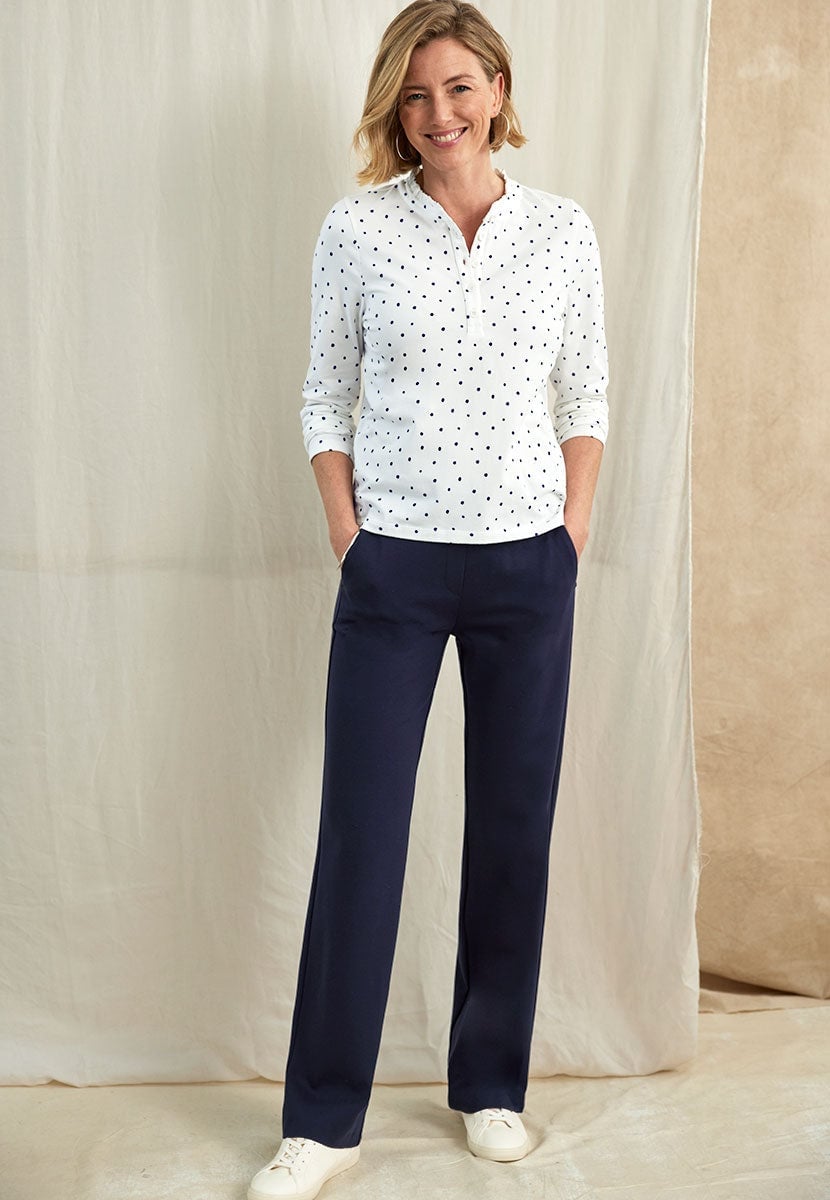 Navy Jersey Trousers With Polka Dot Top Navy Jersey Trousers With Polka Dot Top — Simple Navy Blue Pants Outfits