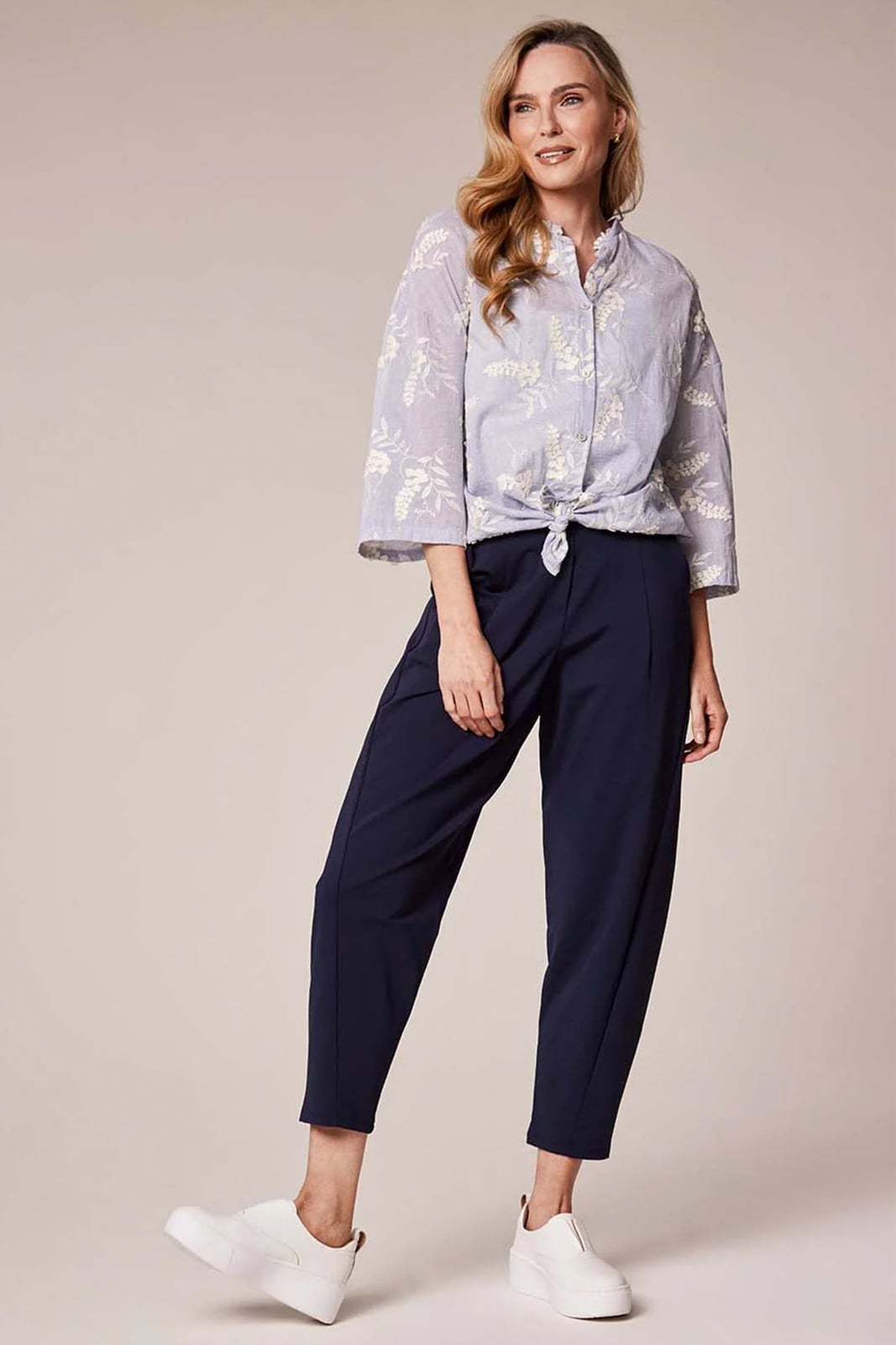 Navy Tapered Trousers With Patterned Blouse Navy Tapered Trousers With Patterned Blouse — Simple Navy Blue Pants Outfits
