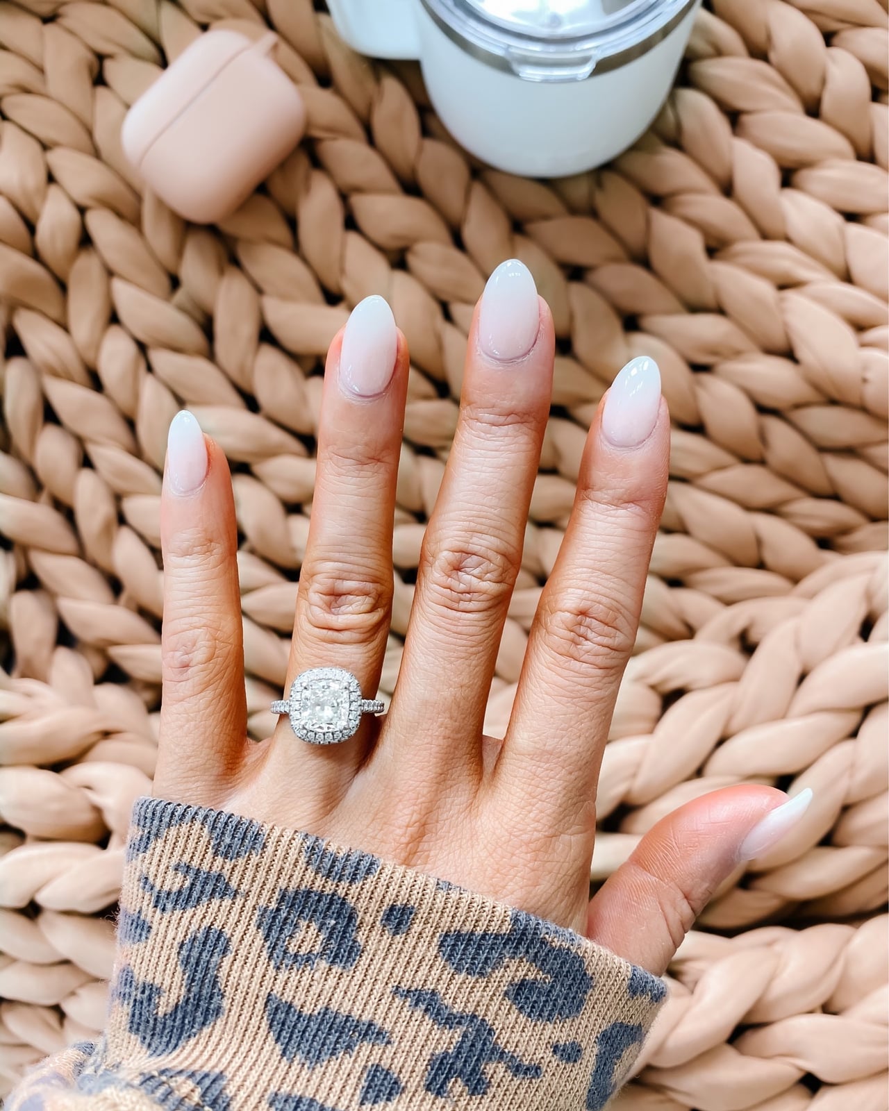 Milky Sheer Nude Short Oval Nails, Glossy Milky Sheer Nude Short Oval Nails, Glossy — Simple Neutral Nails Colors