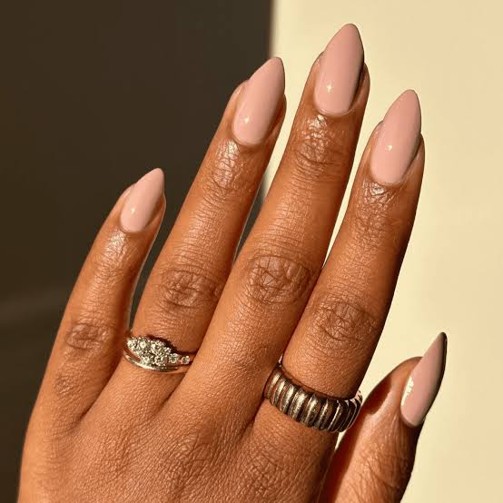 Sheer Nude Short Almond Nails Sheer Nude Short Almond Nails — Simple Neutral Nails Colors