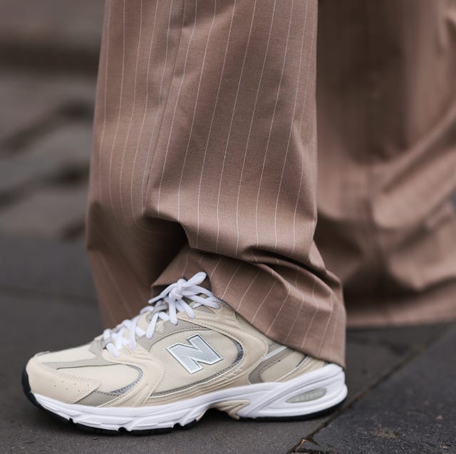 Oversized Blazer with Collared Shirt and Trousers Oversized Blazer with Collared Shirt and Trousers — Simple New Balance Outfits