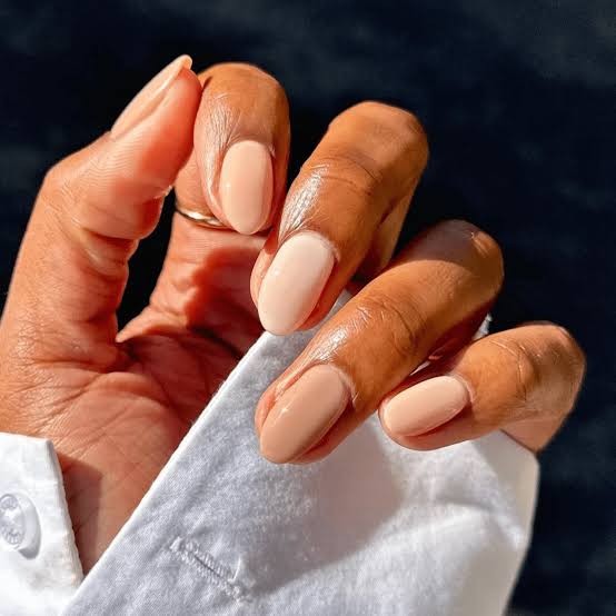 Short Almond Nails In Varying Nude Shades — Simple Nude Nails