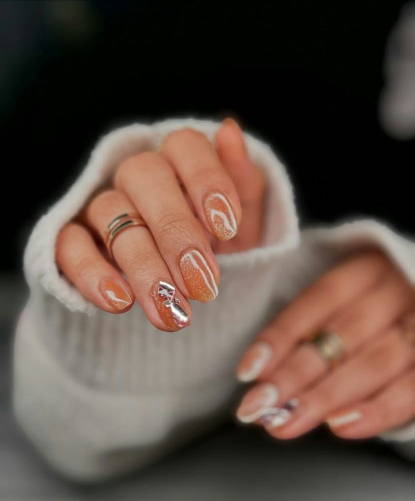 Orange Shimmer Cat Eye White Lines Short Almond Orange Shimmer Cat Eye White Lines Short Almond — Simple Orange Cat Eye Nails