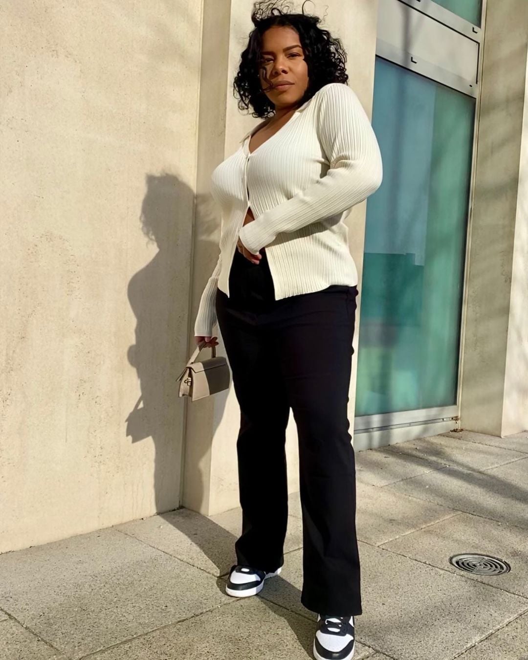 Ribbed Cardigan Over Wide-Leg Trousers Ribbed Cardigan Over Wide-Leg Trousers — Simple Outfits for Curvy