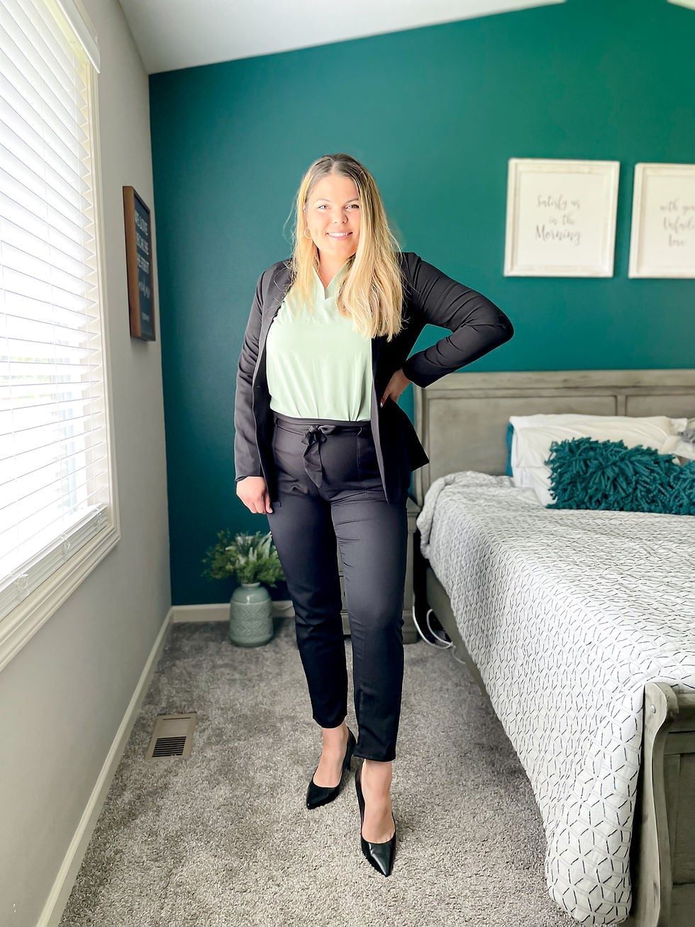 Black Blazer With Light Green Top And Trousers Black Blazer With Light Green Top And Trousers — Simple Outfits for Curvy