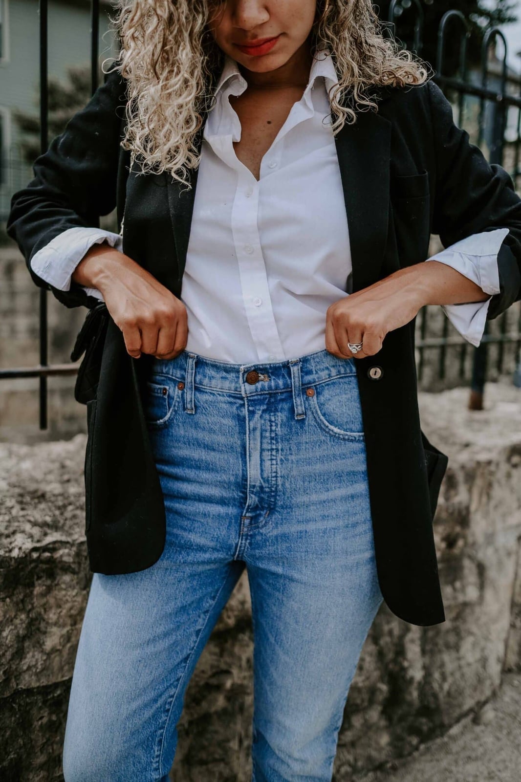 Black Blazer With White Shirt And Jeans Black Blazer With White Shirt And Jeans — Simple Oversized Blazer Outfits