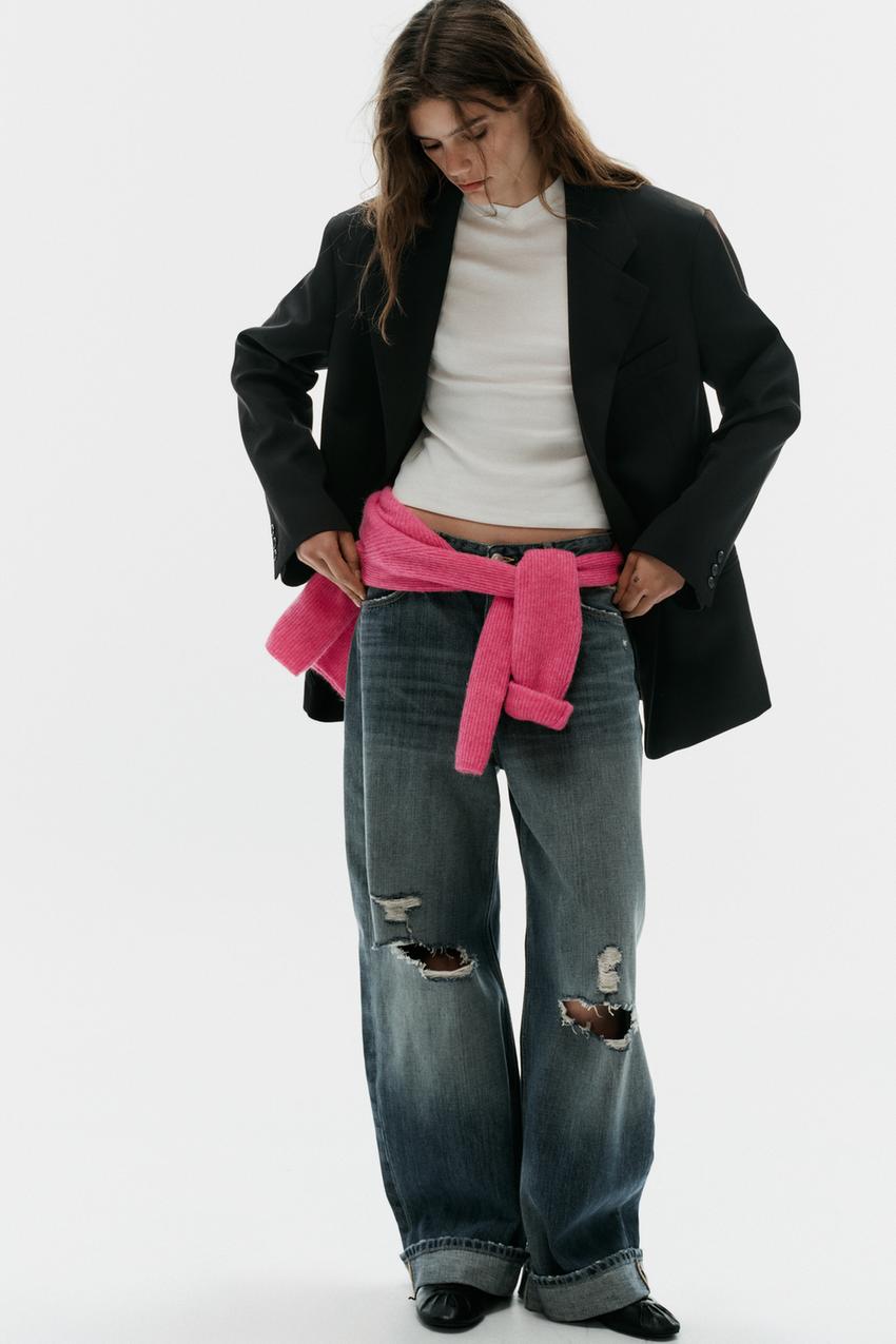 Black Oversized Blazer With Ripped Jeans Black Oversized Blazer With Ripped Jeans — Simple Oversized Blazer Outfits