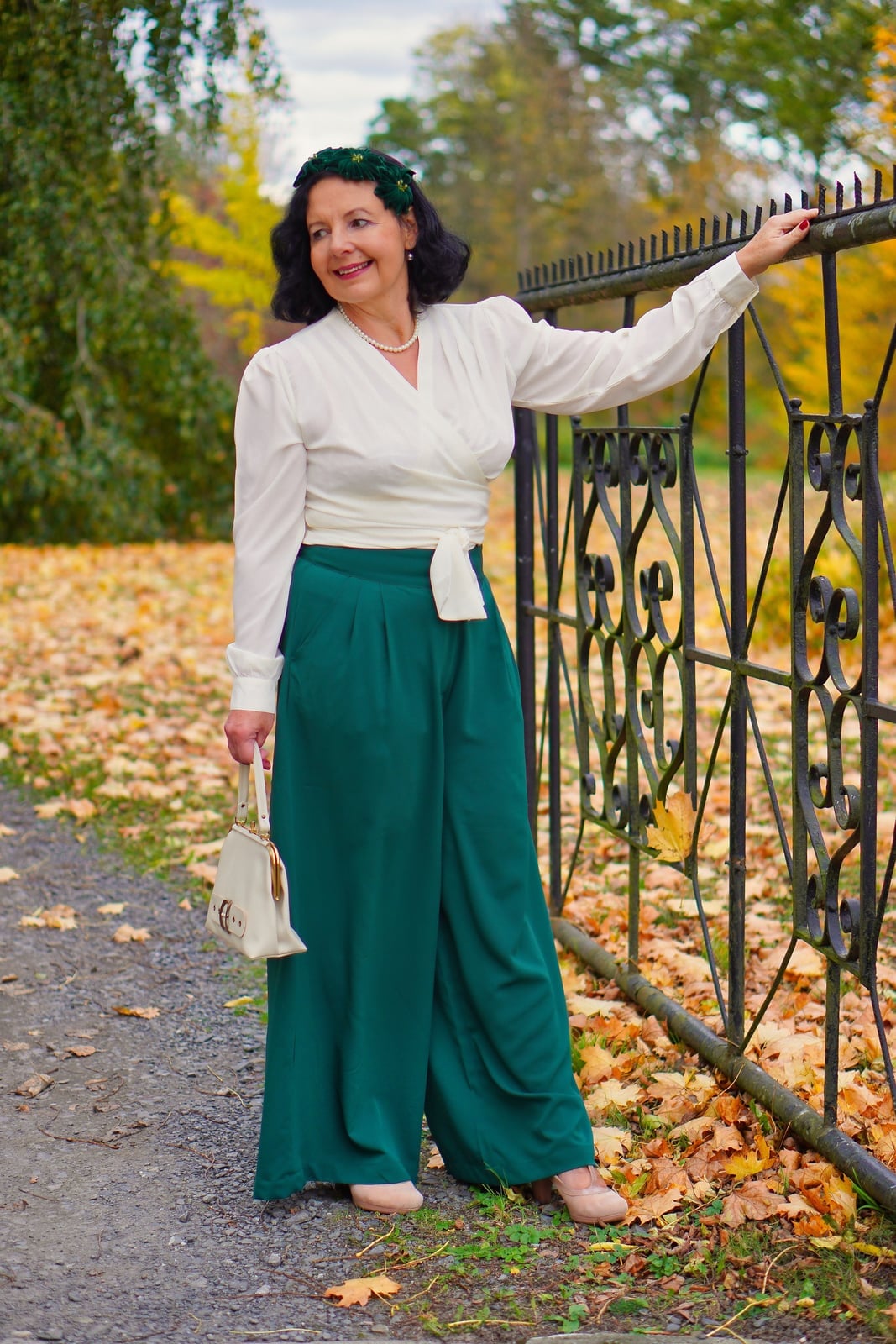 Emerald Green Palazzo Pants with Cream Wrap Blouse Emerald Green Palazzo Pants with Cream Wrap Blouse — Simple Palazzo Pants Outfits