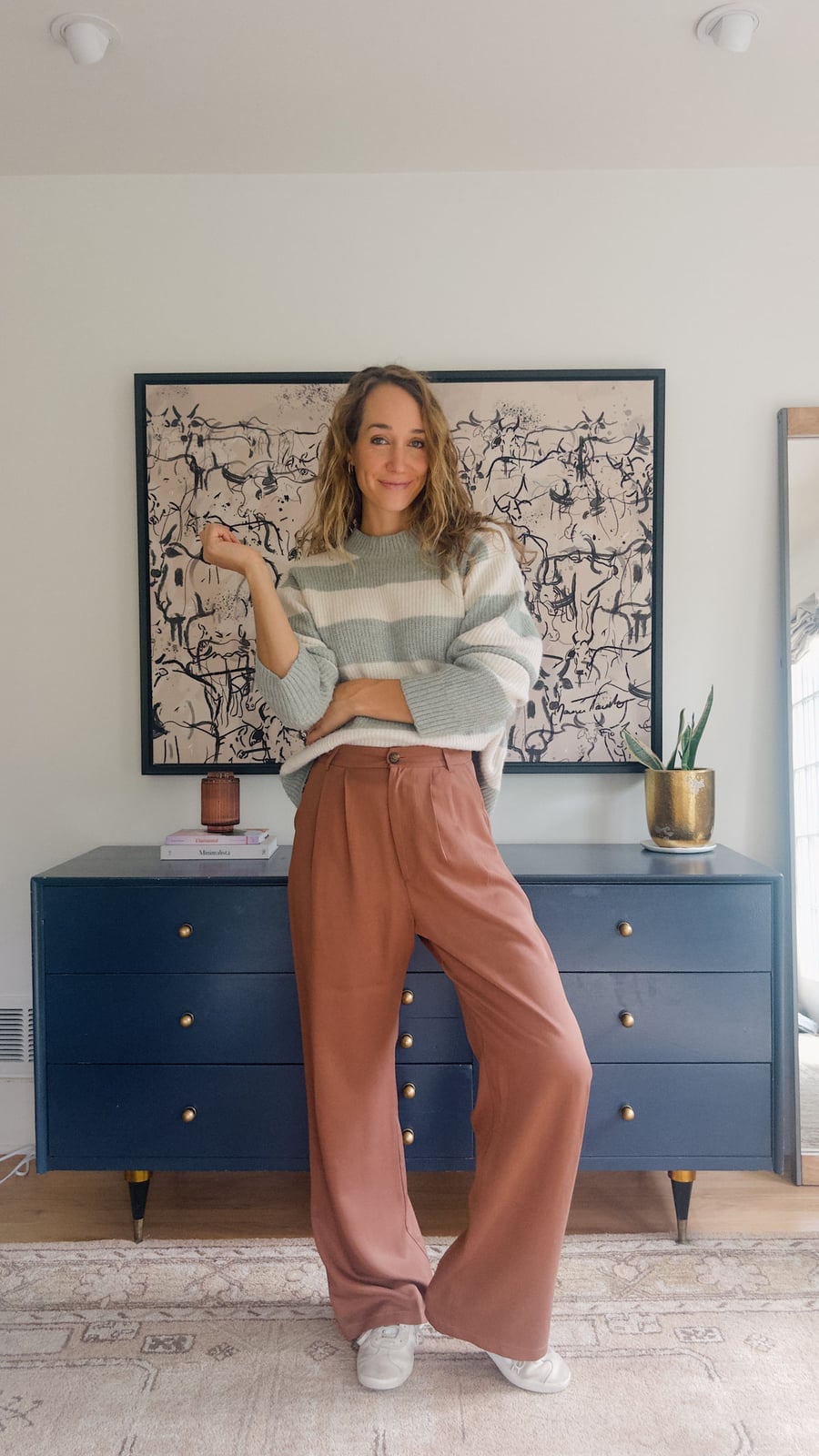 Rose Pink Palazzo Pants with Striped Sweater and White Sneakers Rose Pink Palazzo Pants with Striped Sweater and White Sneakers — Simple Palazzo Pants Outfits