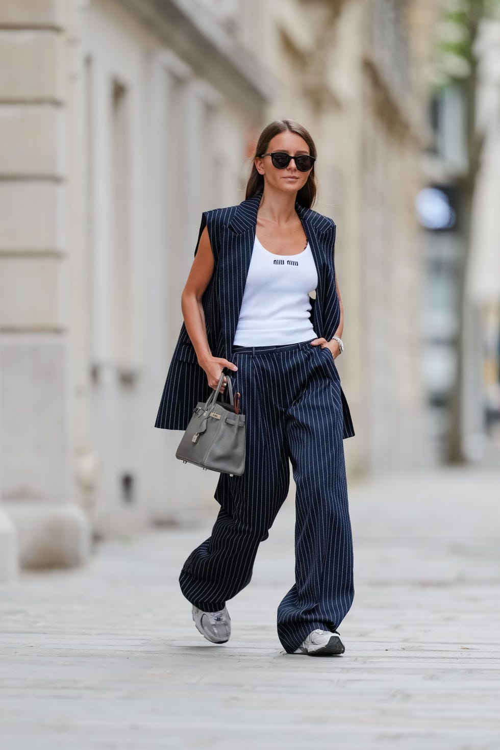 Navy Pinstripe Palazzo Pants with White Tank and Matching Vest Navy Pinstripe Palazzo Pants with White Tank and Matching Vest — Simple Palazzo Pants Outfits
