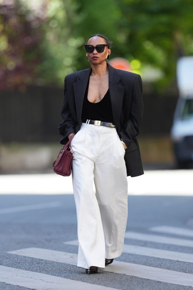 34 Simple Petite Outfits for Easy Style 2027