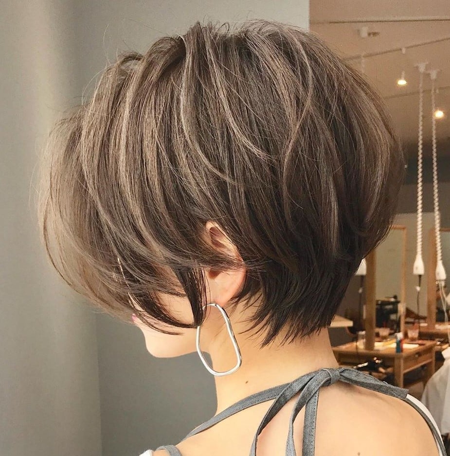 Collarbone Length Layered Bob — Simple Pixie Bob
