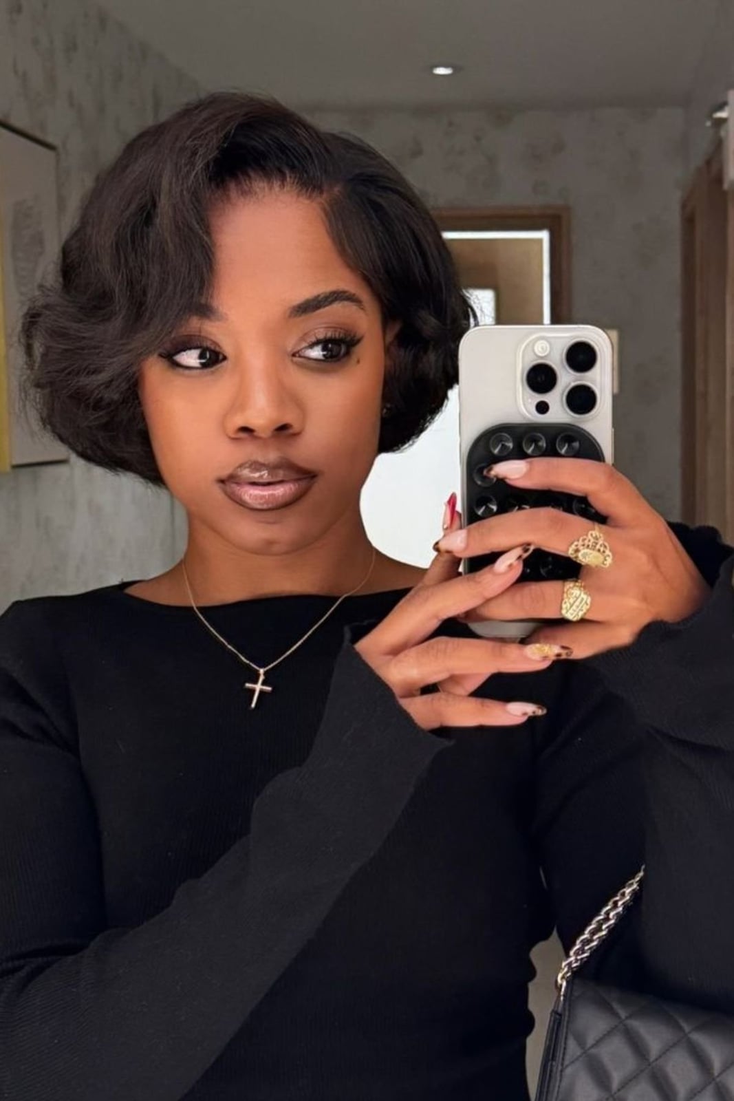 Light Blonde Bixie With Choppy Layers — Simple Pixie Bob Haircut