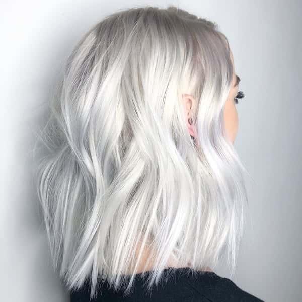 Icy Platinum Lob In Textured Waves Icy Platinum Lob In Textured Waves — Simple Platinum Blonde