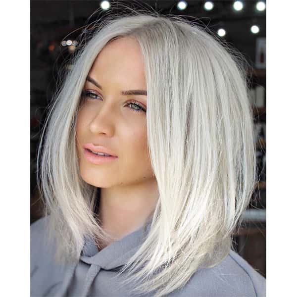 Sleek Angled Bob In Solid Platinum Blonde Sleek Angled Bob In Solid Platinum Blonde — Simple Platinum Blonde