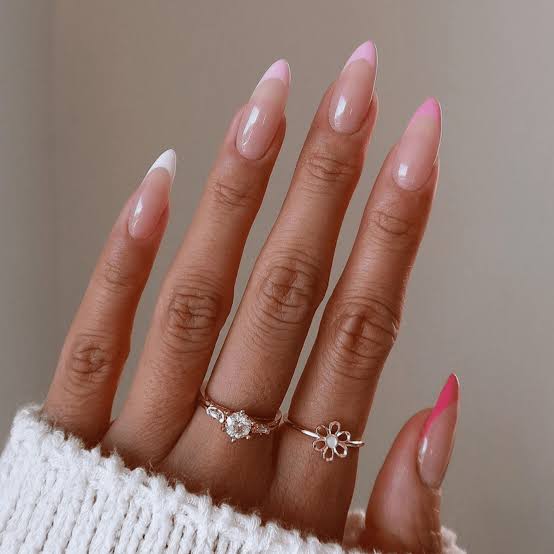 Milky Iridescent Pastel Shift Chrome Nails — Simple Pointy Nails