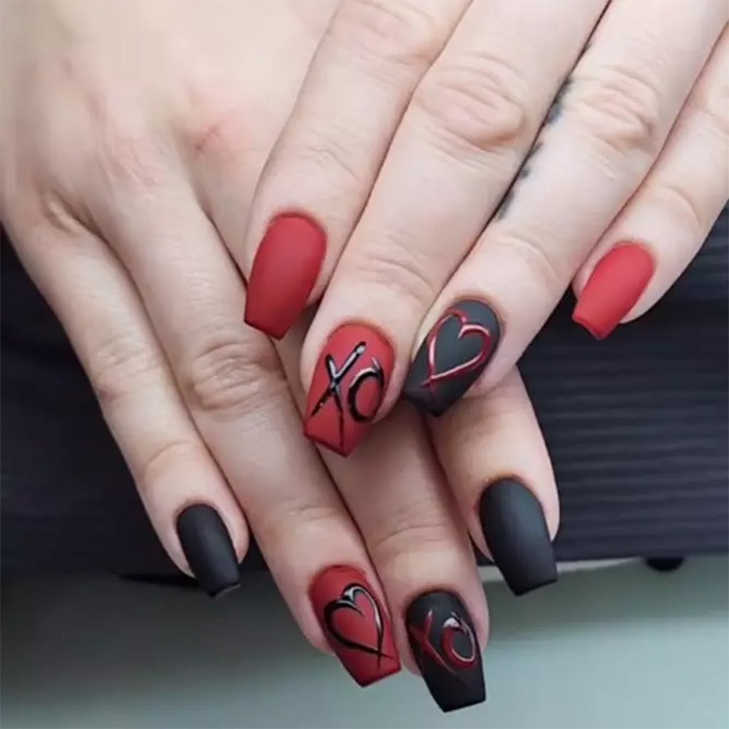 Short Coffin Red Black Heart Design Nails — Simple Red and Black Nails